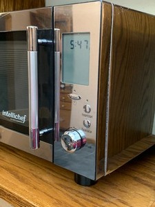 lot 267 image: Intellichef Microwave