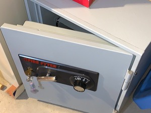 lot 272 image: Home Safe by Fire Fyter with Key and Combination