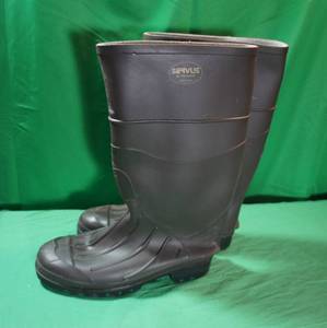 lot 137 image: Servus by Honeywell Rubber Rain Boots Mens Size 10