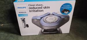 lot 51 image: Philips Norelco 6500 Shaver with Anti-Friction Coating