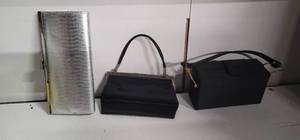 lot 112 image: 3 Elegant Evening Bags