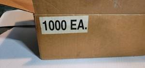 lot 138 image: Box of New Dennys Instant Replay Full Motion Hologram Baseball Cards