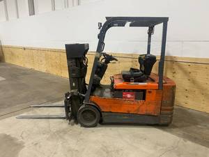 Toyota 36V Forklift - 4,000 lb Capacity