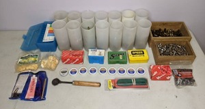 lot 226 image: Large Lot of Reloading Supplies