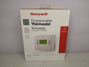 lot 231 image: Honeywell Programmable Thermostat