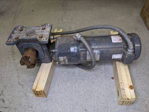 lot 20 image: Motor with Gear Box and Brake