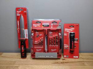 lot 18 image: Brand New Milwaukee Duct Knife & Spot Flood Flashlight & 15 Piece Colbalt Drill Bit Set
