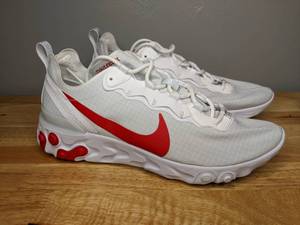 lot 37 image: Brand New Nike React Element 55 SE Mens 9.5