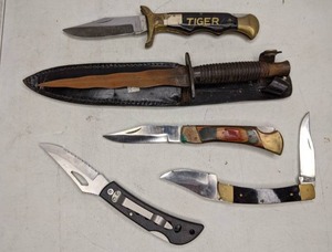 lot 198 image: Lot of Five Knives Wavy Dagger & Others