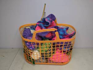 lot 104 image: Knitting Supplies in Plastic Hamper
