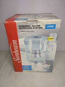 lot 86 image: Sunbeam Personal Water Filtration System - NIB