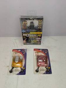lot 328 image: Two FM AutoScan Radios & High Performance Body Cam