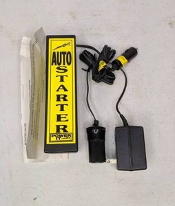 lot 280 image: Power It Auto Starter Portable Power Source