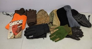 lot 261 image: Assorted Winter Hats & Gloves