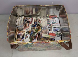 lot 276 image: Lot of Sports Trading Cards