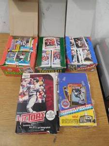 lot 15 image: (5) Wax Boxes of Sports Cards that have been opened
