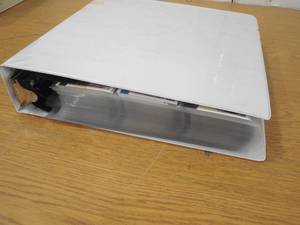 lot 50 image: 3 Ring Binder Full of Assorted Sports Cards