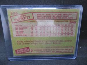 lot 73 image: 1985 Topps Kirby Puckett Rookie Card #536