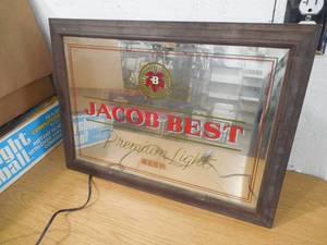 lot 103 image: Jacob Best Lighted Beer Sign