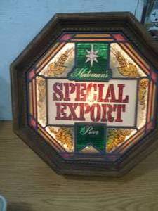 lot 107 image: Special Export Lighted Beer Sign