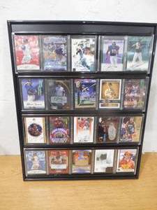 lot 289 image: (20) Autograph Sports Cards with Cases & Display