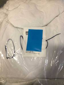 lot 5 image: Quiet Waterproof Quilted Cotton Mattress Pad Full, MB21-F-WHITE, NEW