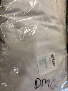 lot 12 image: Firm Down Queen Pillow (1), PP35-Q-WHITE, NEW