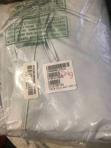 lot 43 image: Cotton Creme Solid 300-Thread Count Wrinkle-Free Sateen King Duvet Cover, DT95-K-CREME, NEW