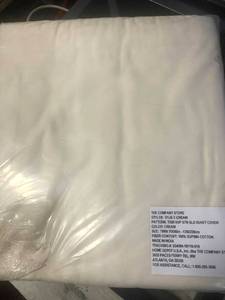 lot 91 image: Legends Luxury Solid Cream Cotton Sateen Twin Duvet Cover, D1J9-T-CREAM, NEW