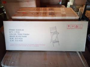 lot 22 image: Camden Foldable Wood Outdoor Bar Stool (1 stool only)