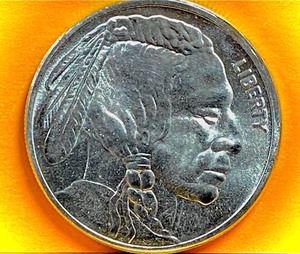 lot 3 image: (1) BUFFALO SILVER ROUND  BULLION