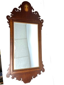 lot 77 image: Vintage 1940s Ornate Wall Mirror wInlaid Pineapple Design
