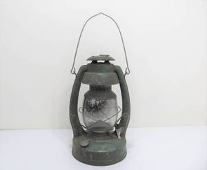 lot 70 image: Vintage Coast To Coast Mastercraft No. 2 Lantern