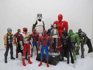 lot 224 image: Group of Large Superhero etc Action Figures