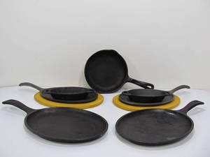 lot 185 image: Lot of Assorted Cast Iron Cookware