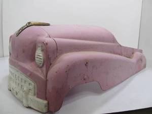lot 277 image: Pink InStep Metal Pedal Car