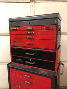 lot 306 image: 3-Section Rolling Metal Powr Kraft Tool Chest
