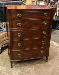 lot 298 image: Quality Vintage 1930s Era Heavy Mahogany Bow-Front Dresser