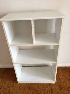 lot 41 image: White Wooden 3 Shelf Storage Piece