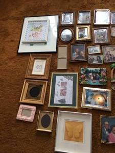 lot 118 image: Large Picture Frame Lot