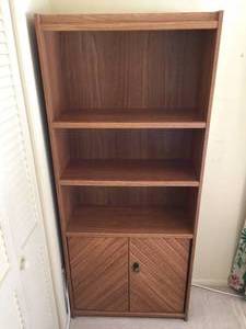 lot 175 image: Wooden Five Shelf Storage Unit