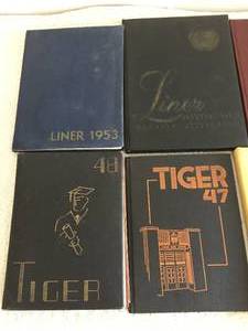lot 199 image: Vintage Yearbook Lot