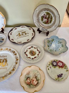 lot 217 image: Lot of 12 Decorative Vintage Plates