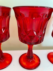 lot 223 image: AMAZING Red Vintage Goblets