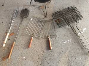 lot 278 image: Weber Charcoal Grill and Accessories