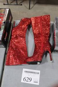 ellie Womens 4 Knee-High Boot with Glitter 421-Zara 10 Red Glitter (in box)