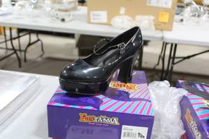 Funtasma Womens Black Pat MaryJane-50 Shoes 8M (in box)