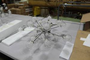 Chandelier 28Dx13H