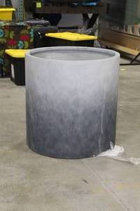 Ombre Planter Indigo 28Dx28H
