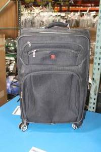 Lot of (1) Swiss Gear Softside Luggage 4-wheel
